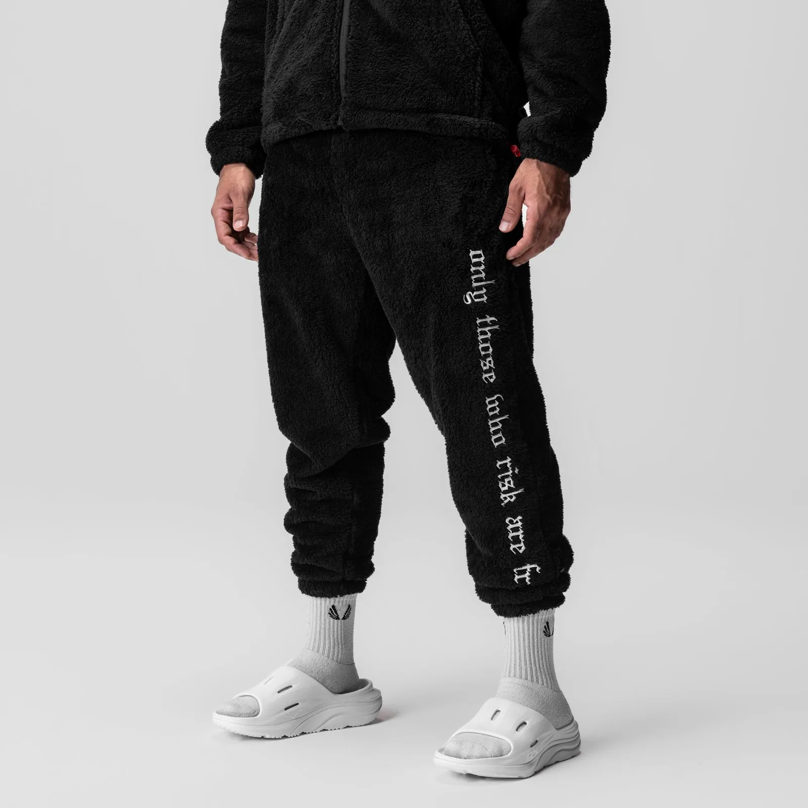 0692. Sherpa Recovery Sweats - Black/White