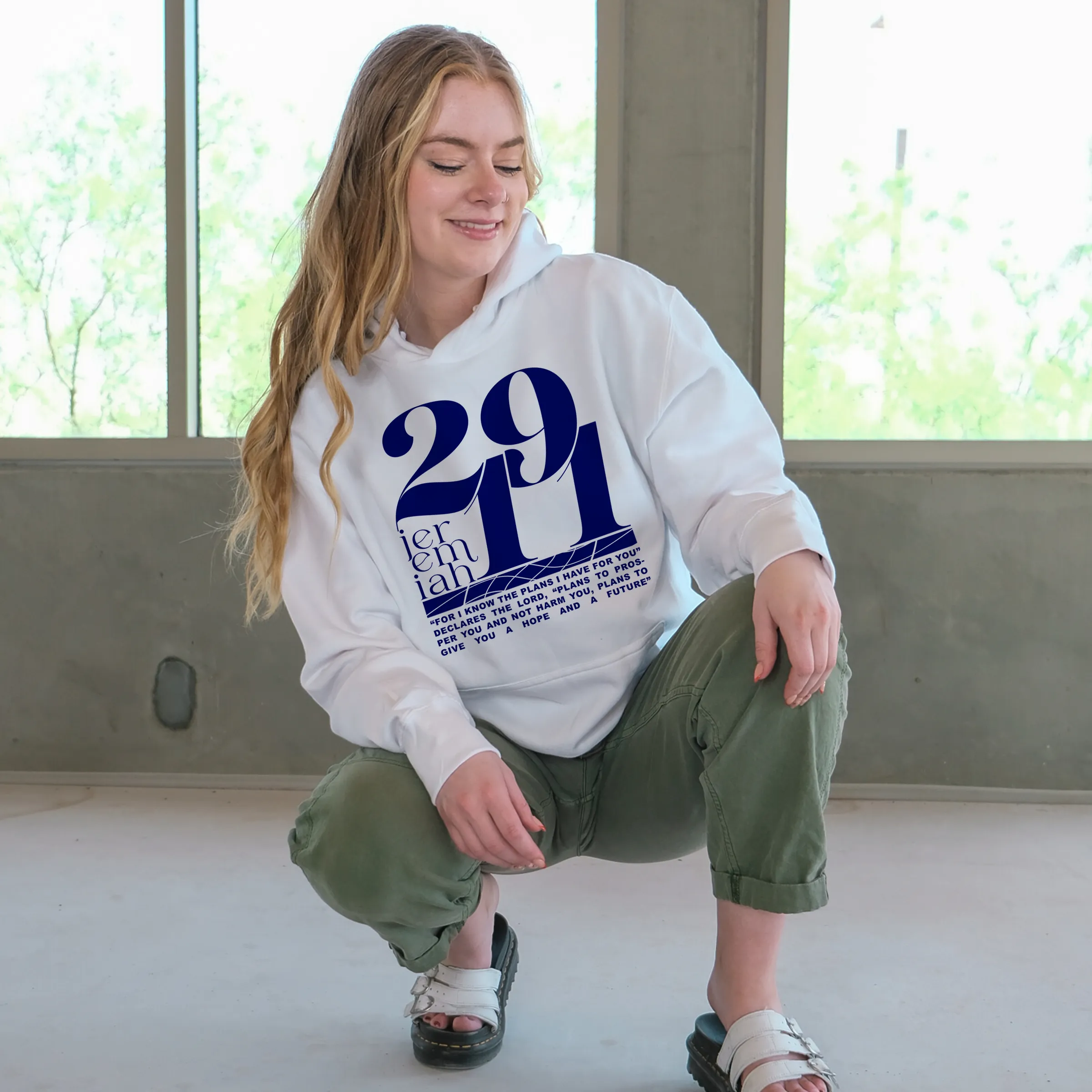 29:11 Pullover Hoodie - White