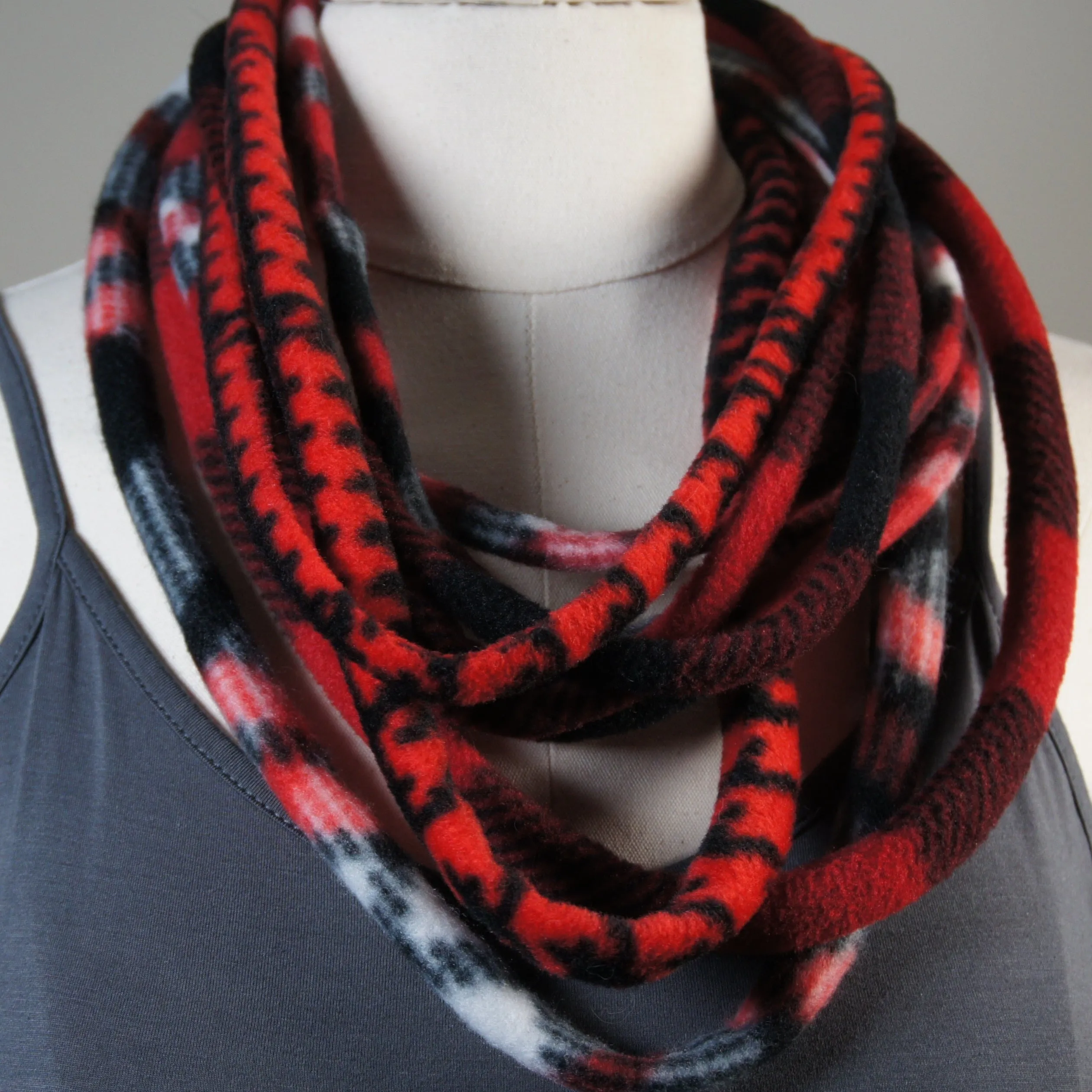 Accessories - Scarves - Collarette - Plaid - Red