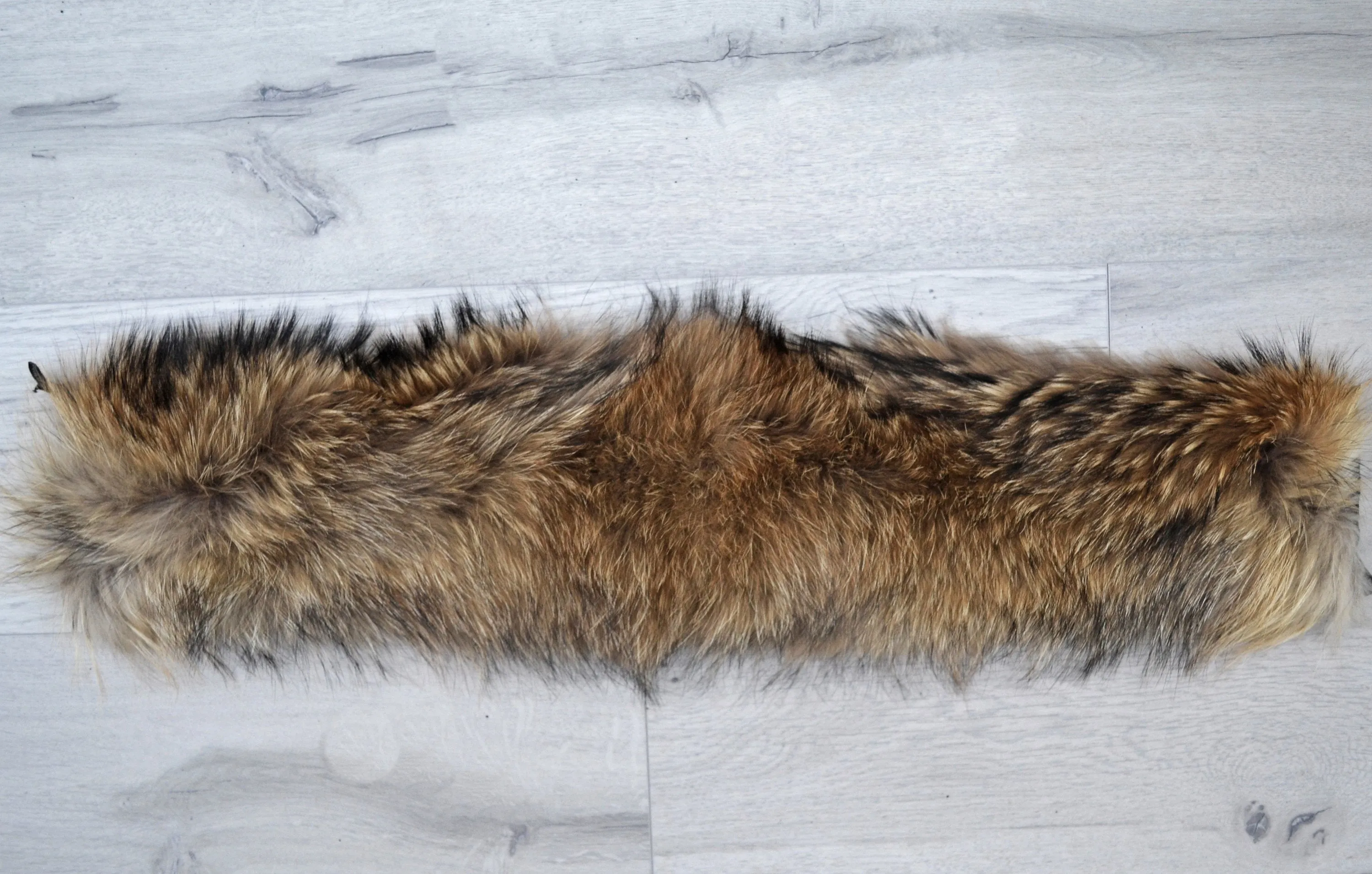 BY ORDER XXL Extra Large Finnish Raccoon Fur Collar, Fur Trim Hoodie, Raccoon Fur Collar, Fur Scarf, Fur Ruff, Raccoon Fur Hood, Raccoon Fur