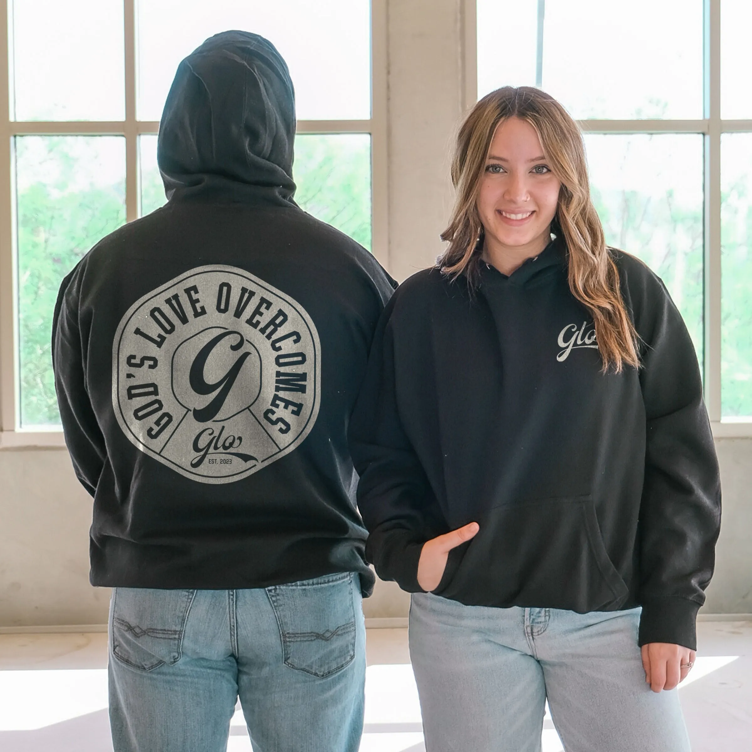 Collegiate Emblem Pullover Hoodie - Black