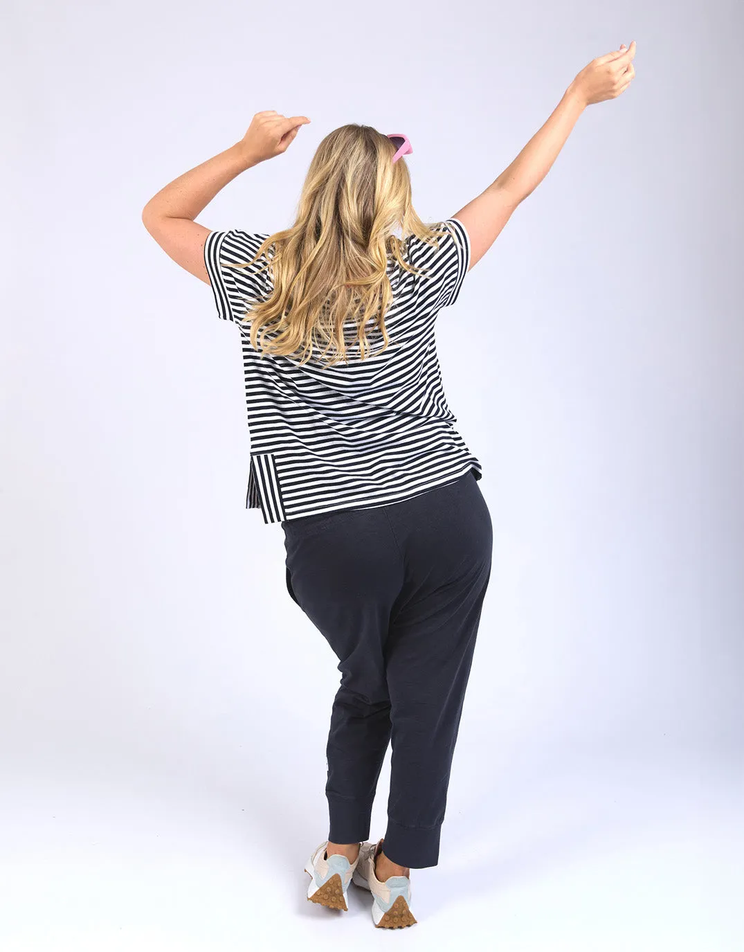 Jarrah Stripe Short Sleeve Tee - Navy/White Stripe