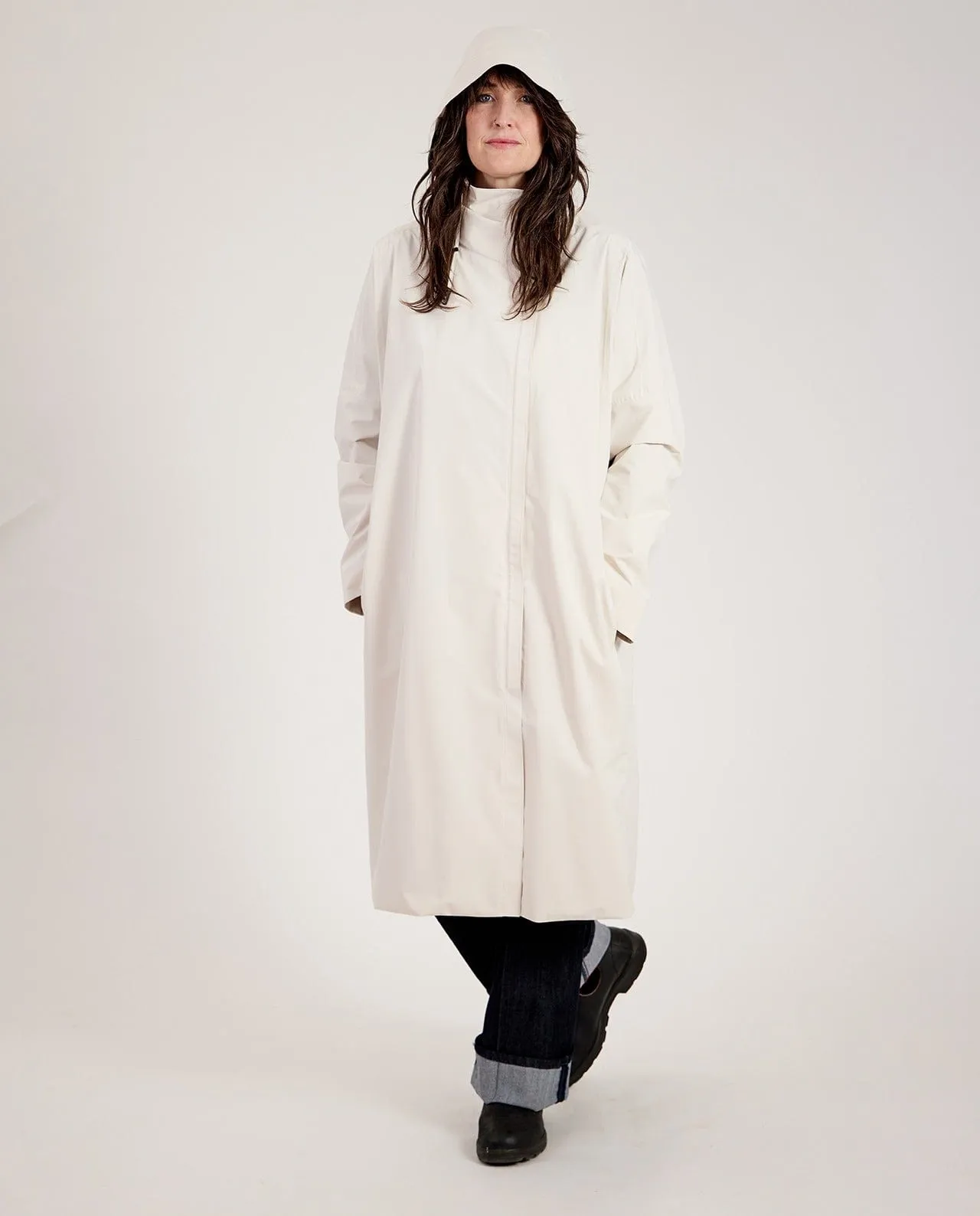 The Odyssey Waterproof  Atmosphere Raincoat | White