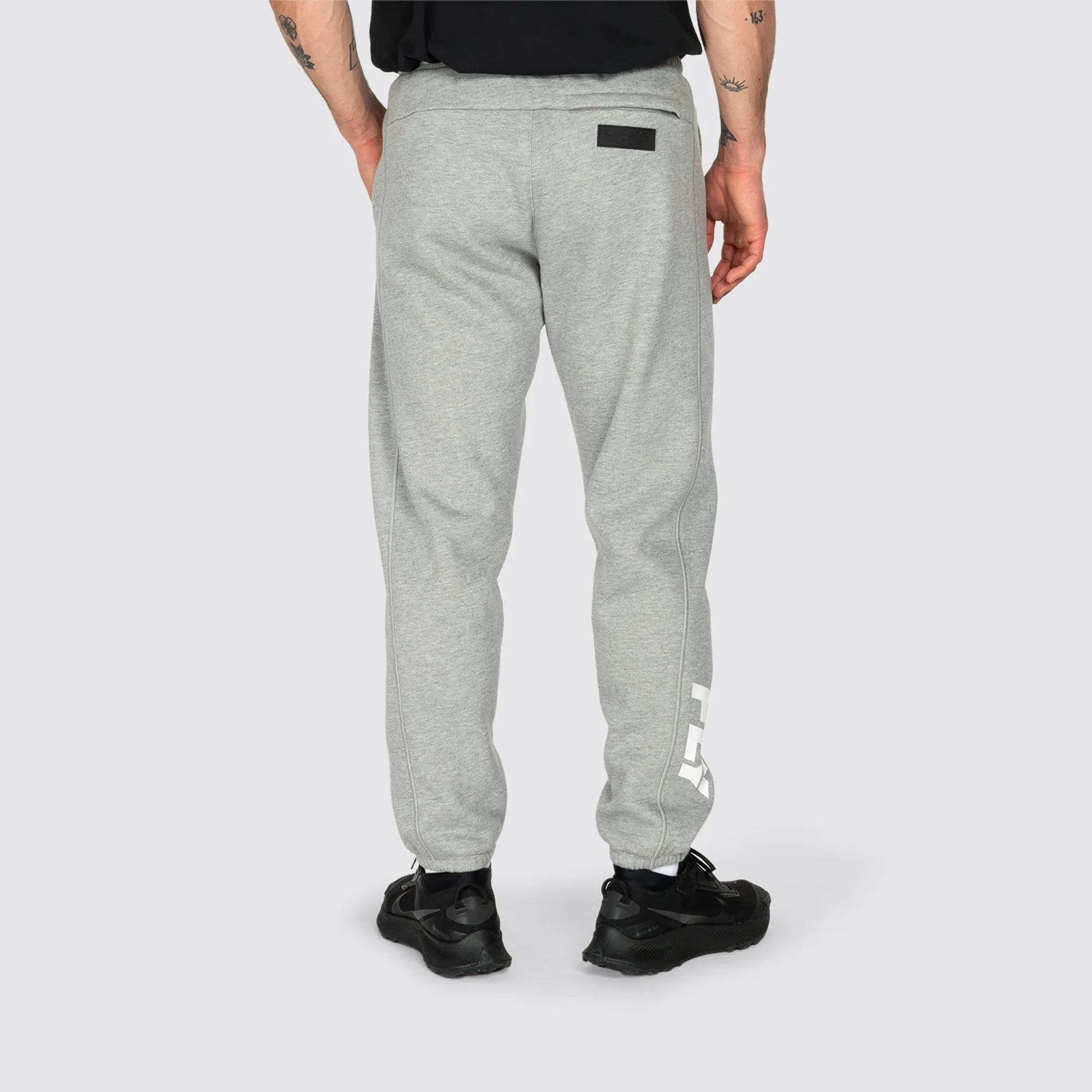 Undisputed Relaxed Fit Joggers