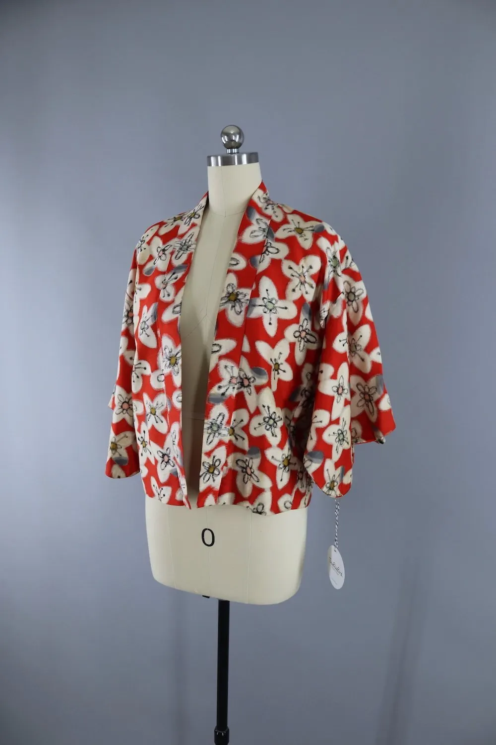 Vintage 1930s Silk Haori Kimono Cardigan Jacket / Red Meisen Ikat Floral