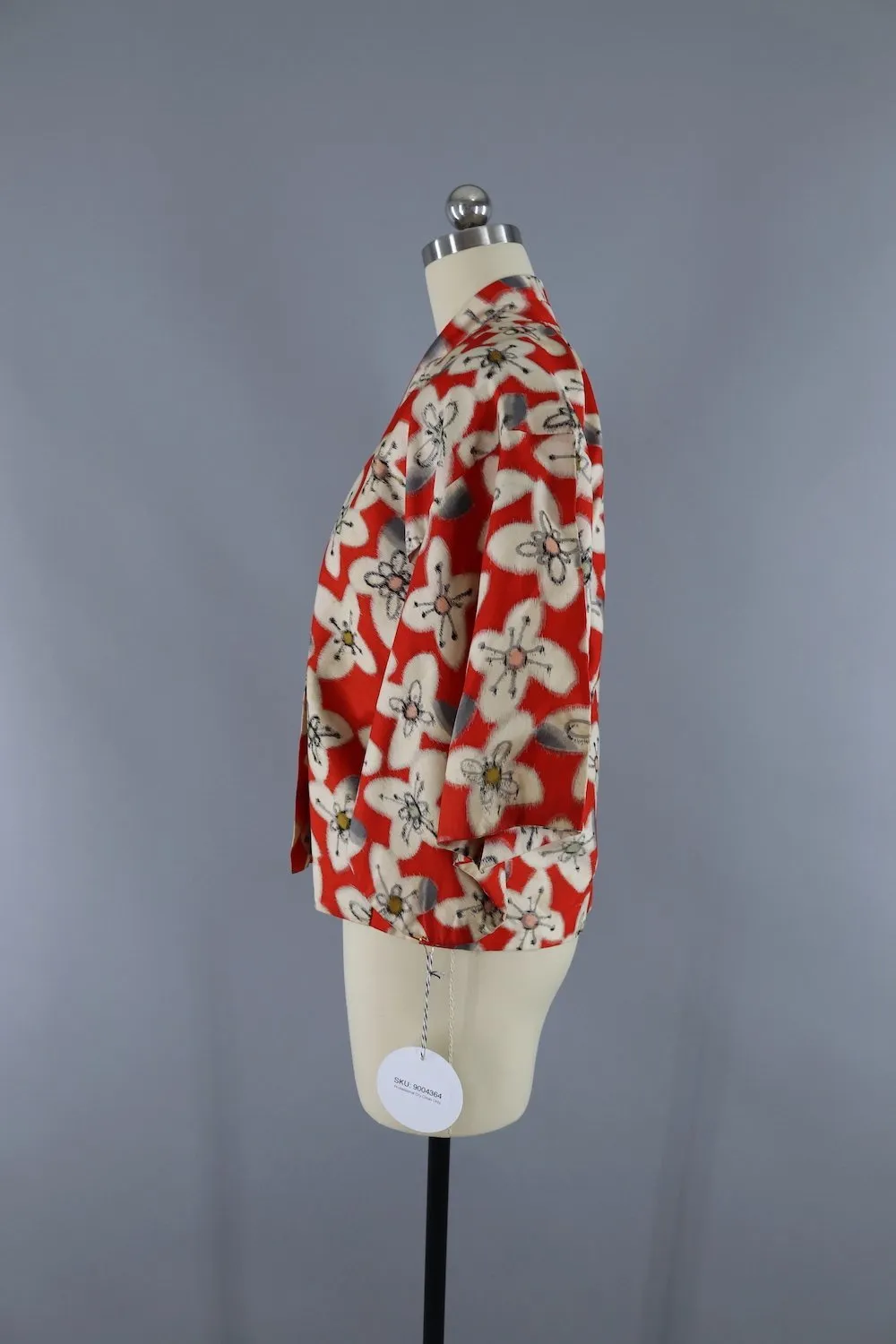 Vintage 1930s Silk Haori Kimono Cardigan Jacket / Red Meisen Ikat Floral